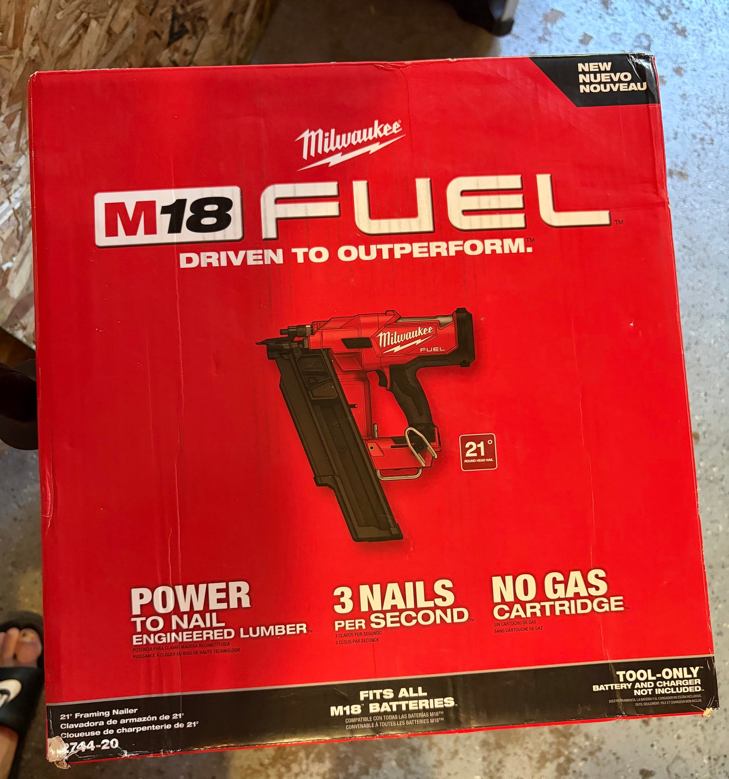 Milwaukee 2744-20 18V M18 FUEL 18V 21 Degree Framing Nailer - Bare Tool