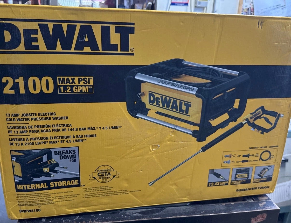 DEWALT 2100 PSI 1.2 GPM Electric Cold Water Pressure Washer with 4 Spray Nozzles
