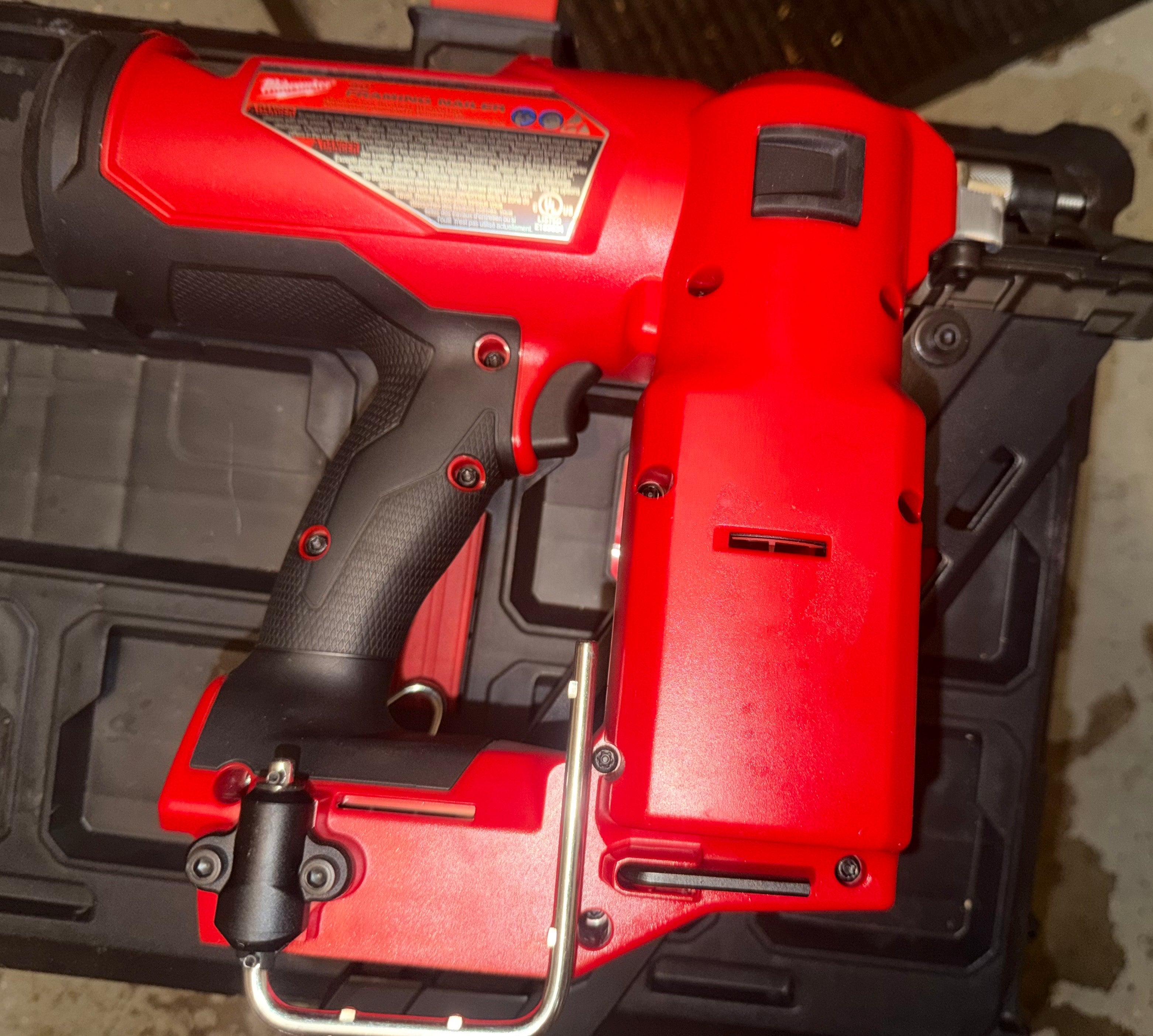 Factory Refurbished Milwaukee 2745-20  M18 FUEL™ 30 Degree Framing Nailer