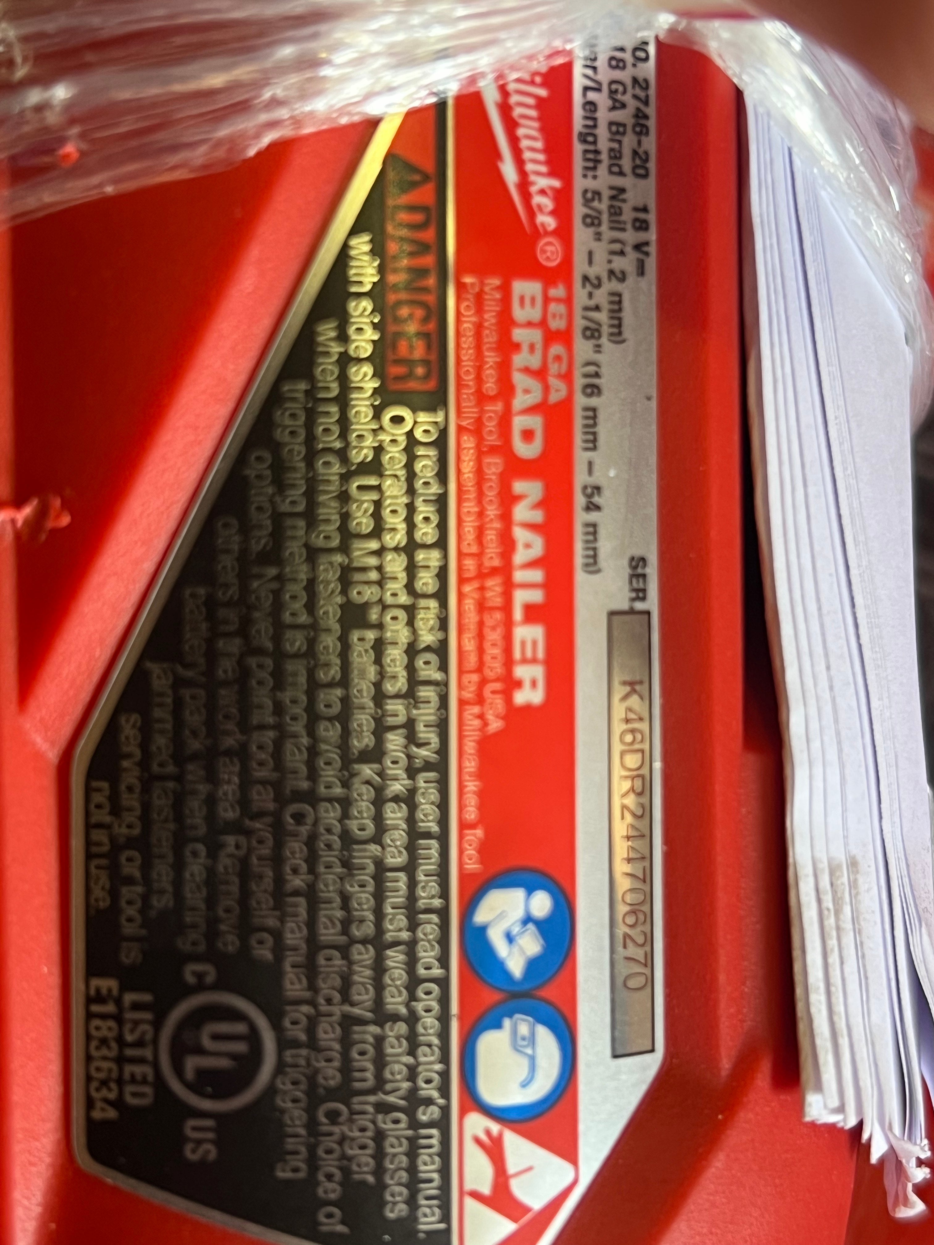 Milwaukee 2746-20 M18 FUEL™ 18 Gauge Brad Nailer